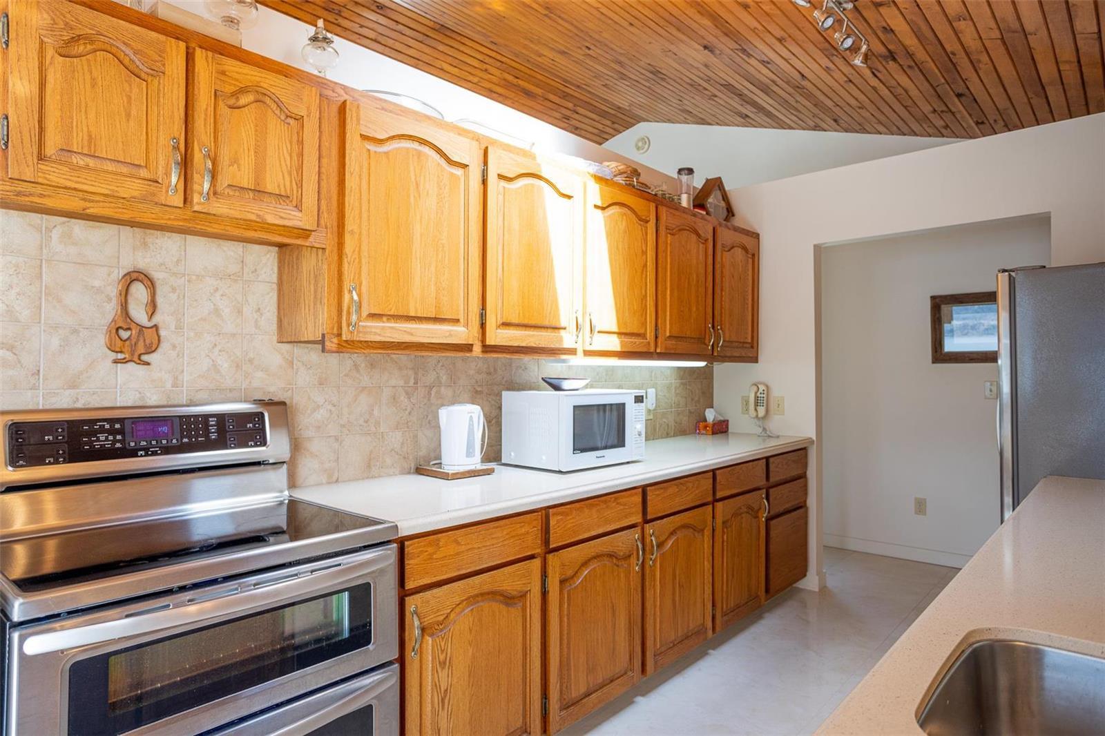 Listing 10223495 - Large Photo # 14