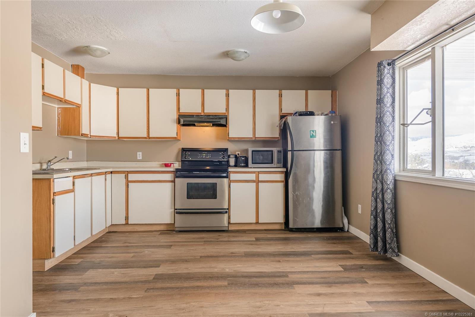 Listing 10225381 - Large Photo # 26