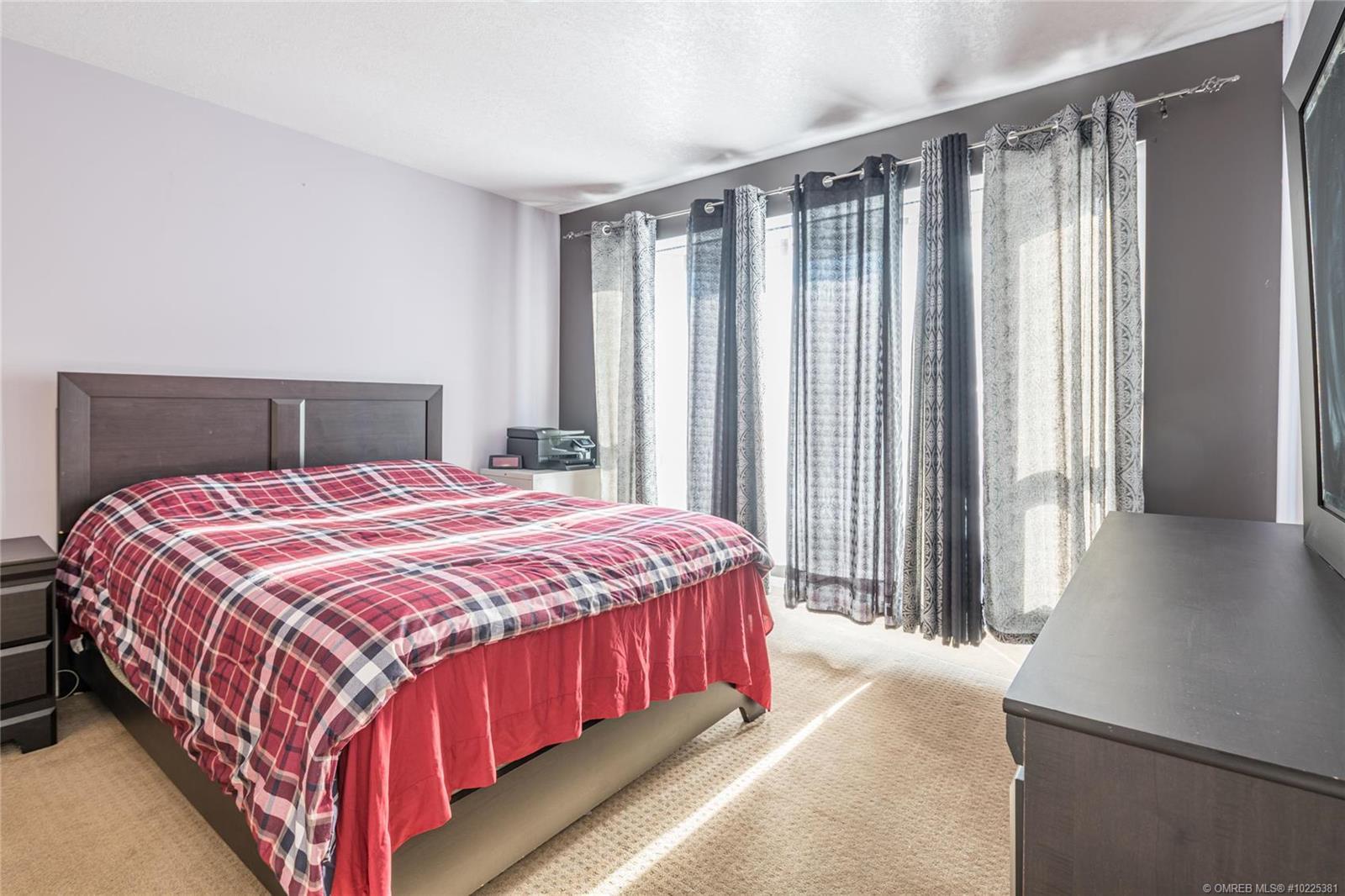 Listing 10225381 - Large Photo # 16