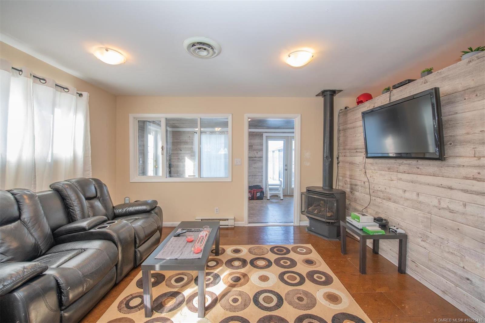 Listing 10225410 - Large Photo # 10