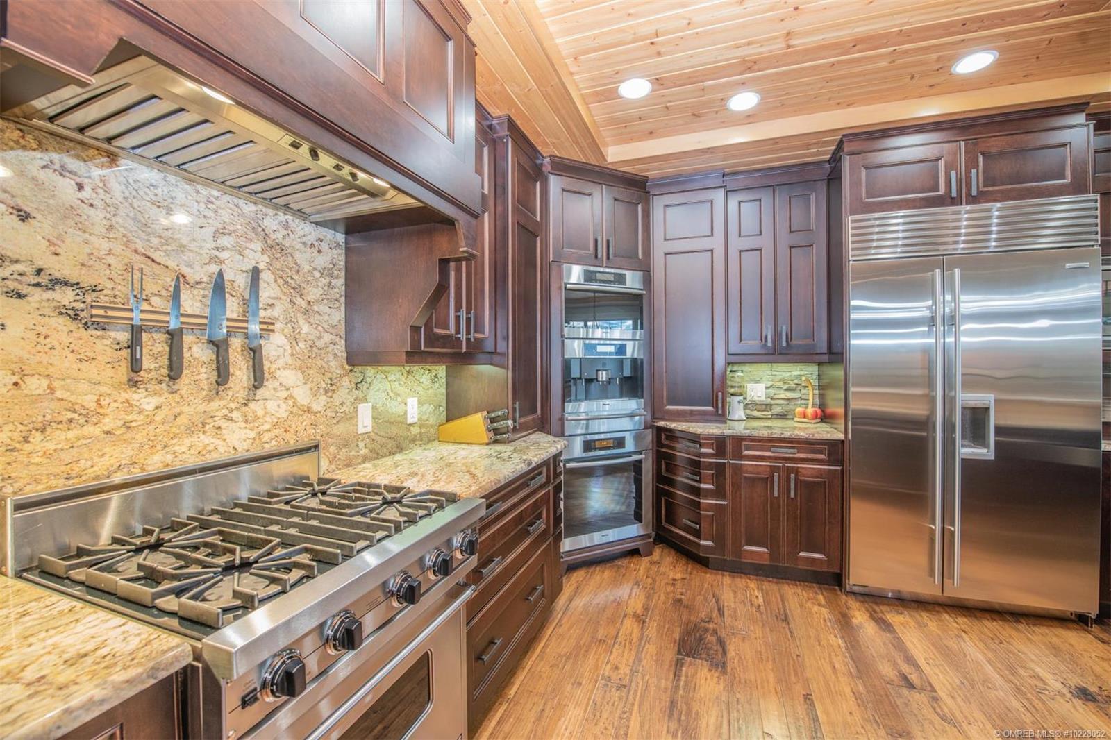 Listing 10228052 - Large Photo # 10