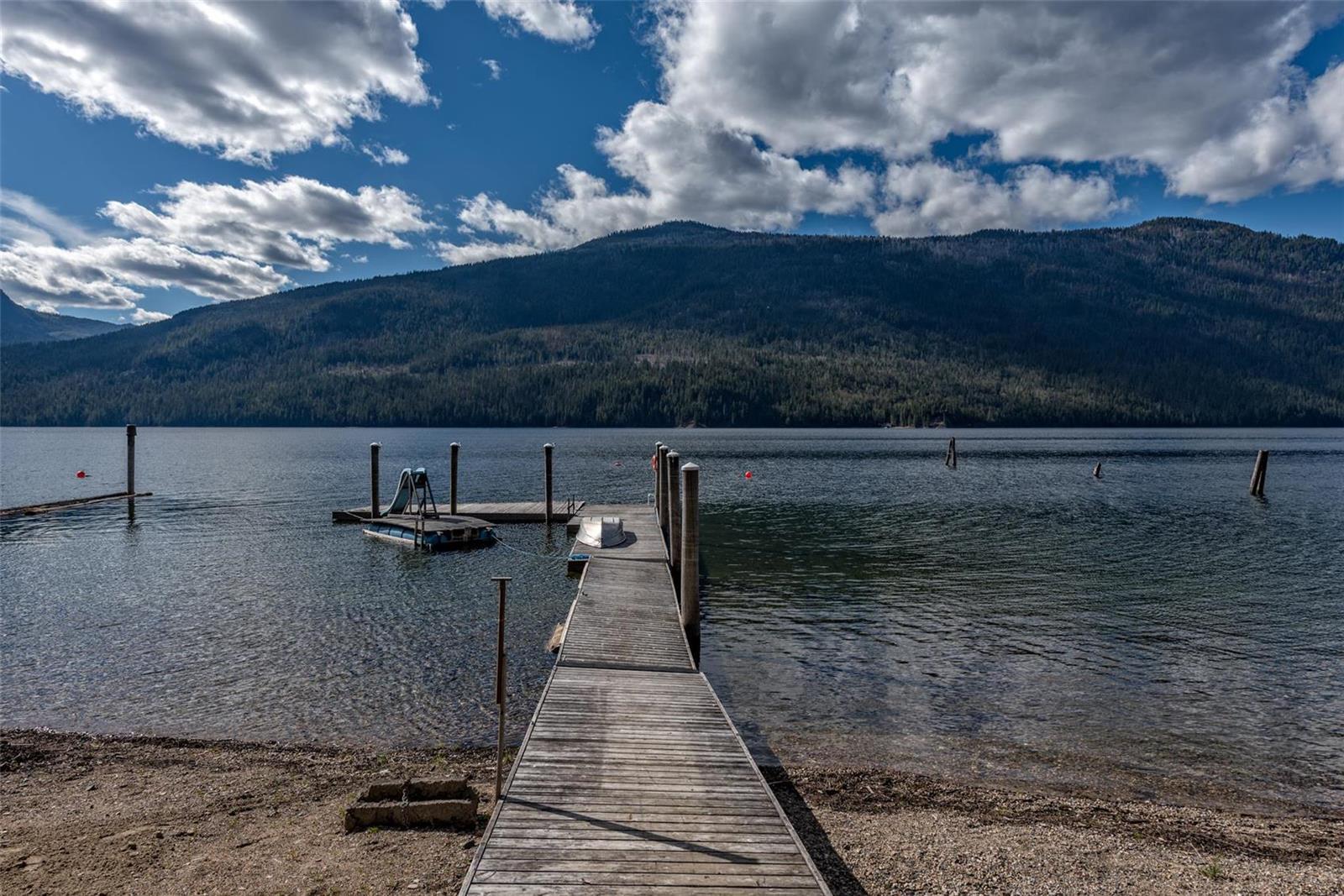 Listing 10228868 - Large Photo # 3