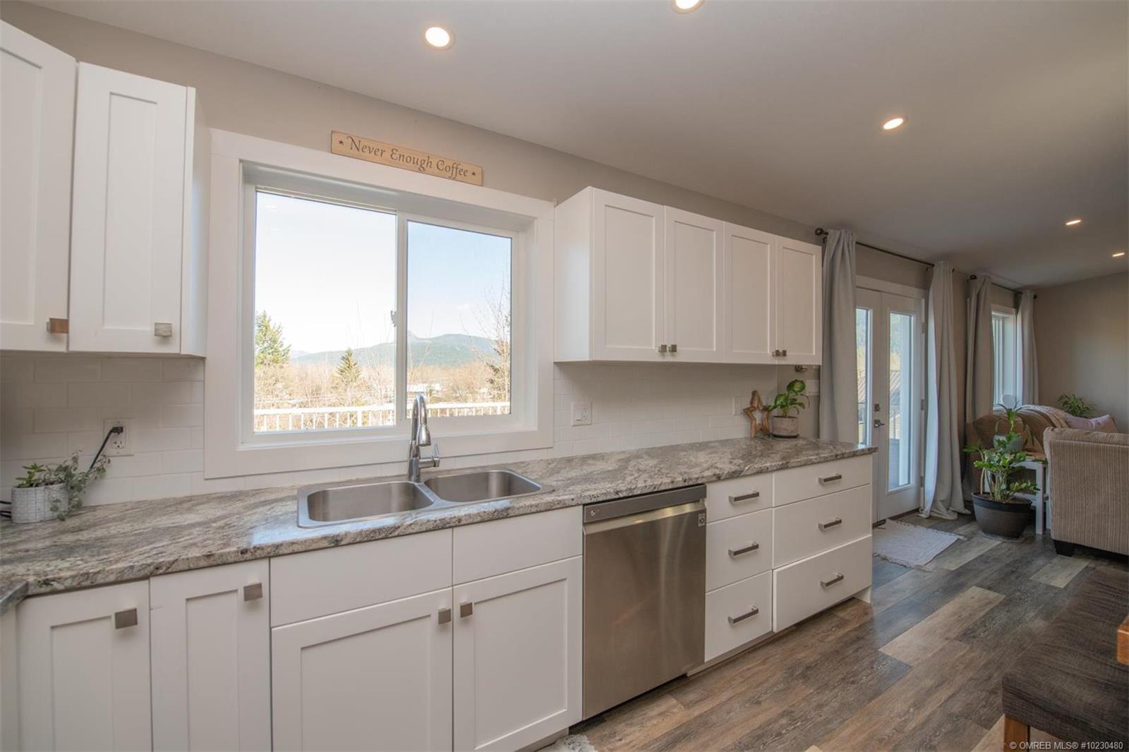 Listing 10230480 - Large Photo # 12