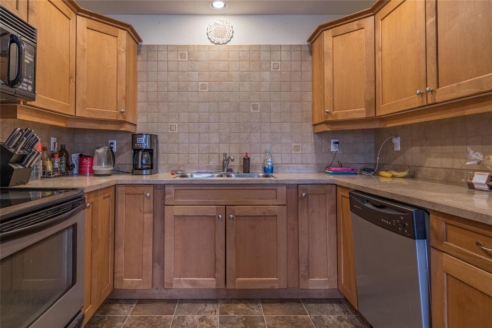 Listing 10239611 - Large Photo # 12