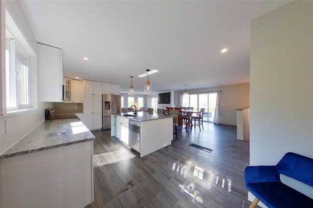 Listing 10240173 - Large Photo # 4