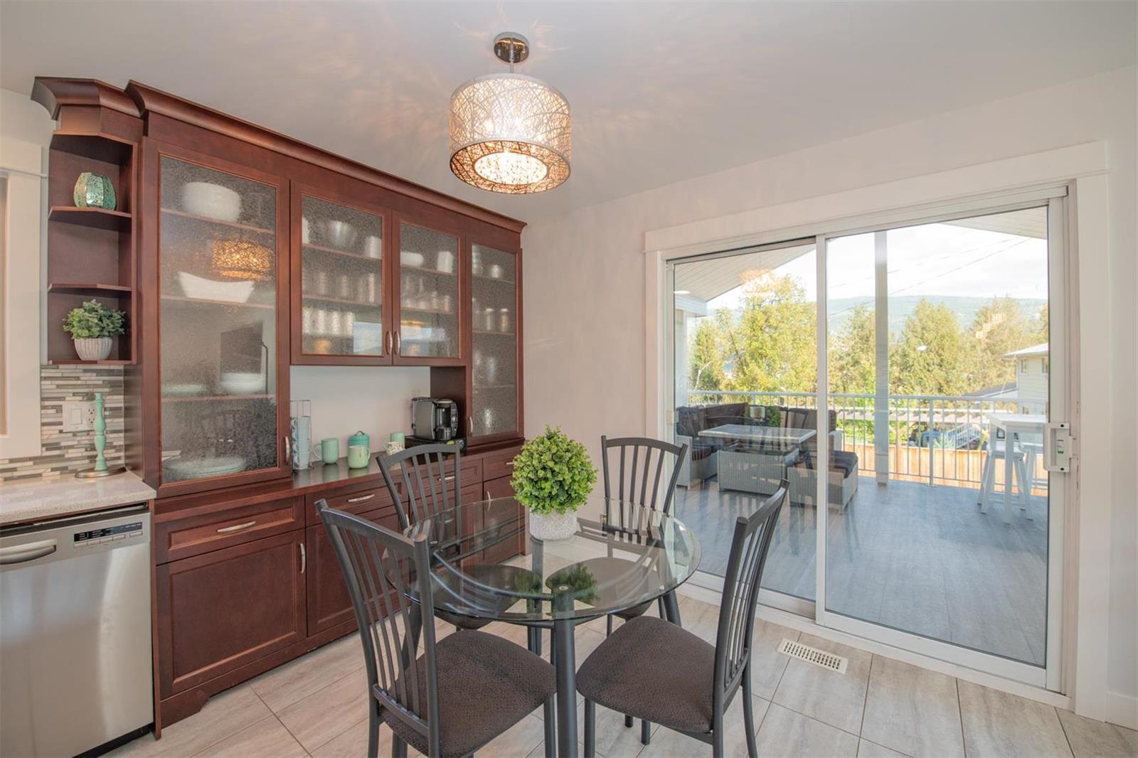 Listing 10240227 - Large Photo # 22