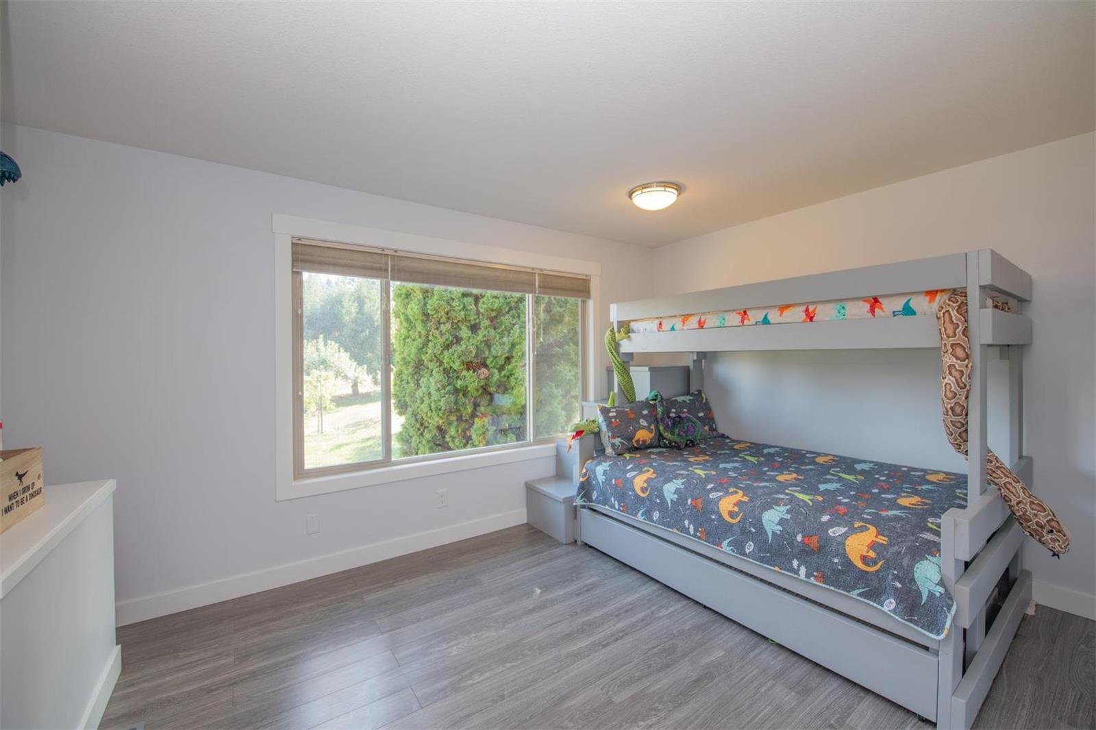 Listing 10240227 - Large Photo # 24