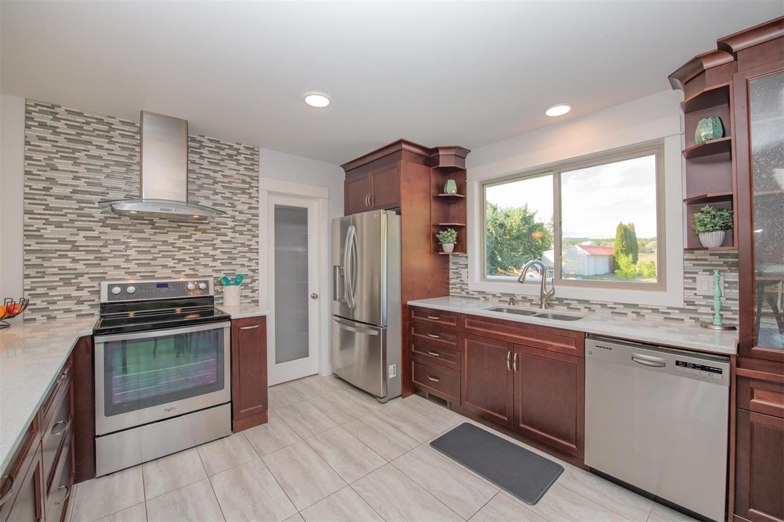 Listing 10240227 - Large Photo # 19