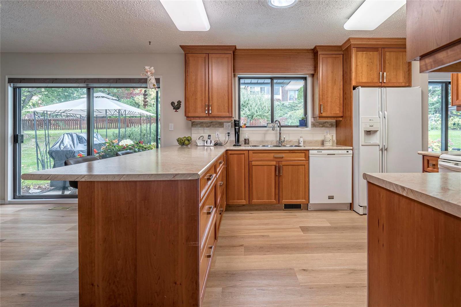 Listing 10241166 - Large Photo # 13