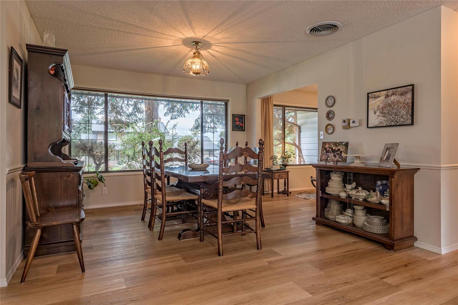 Listing 10241166 - Large Photo # 10
