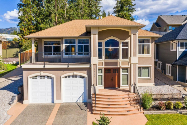 1700 24 Street, NE, Salmon Arm