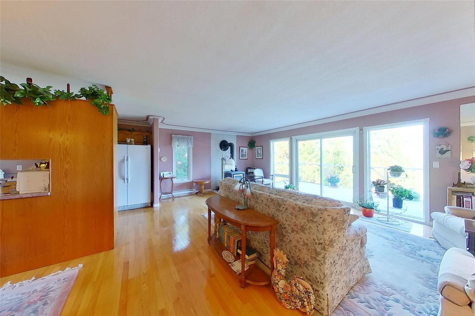 Listing 10241665 - Large Photo # 18