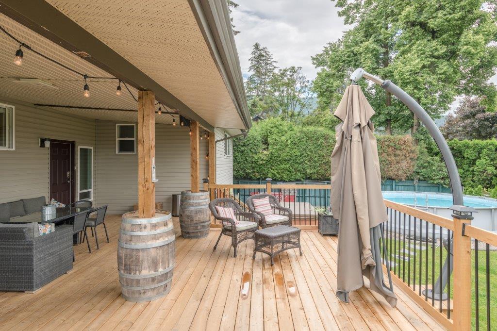 Listing 10242840 - Large Photo # 10