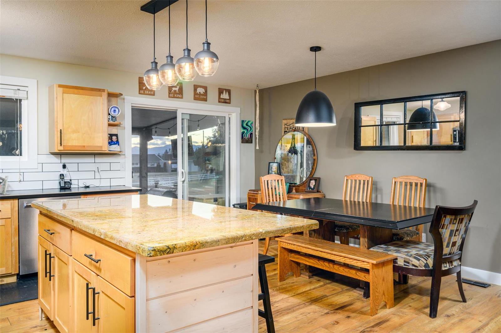 Listing 10242840 - Large Photo # 13