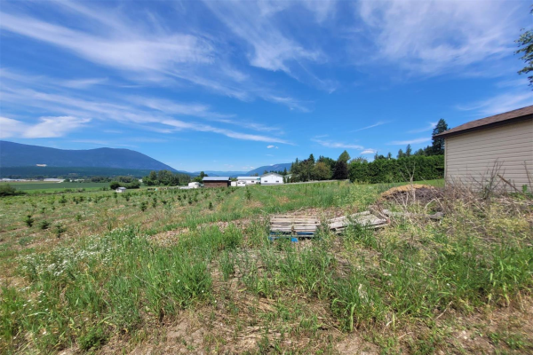 2371 14th Street, SW, Salmon Arm