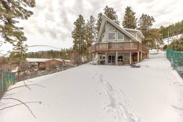 16490 Commonage Road,, Lake Country