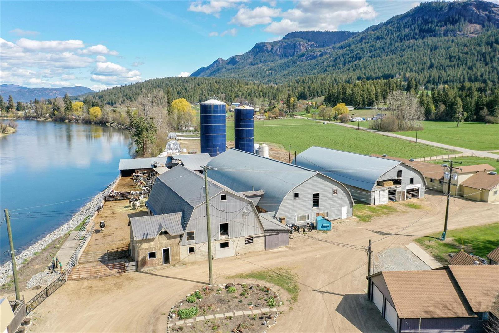 Listing 10244486 - Large Photo # 1