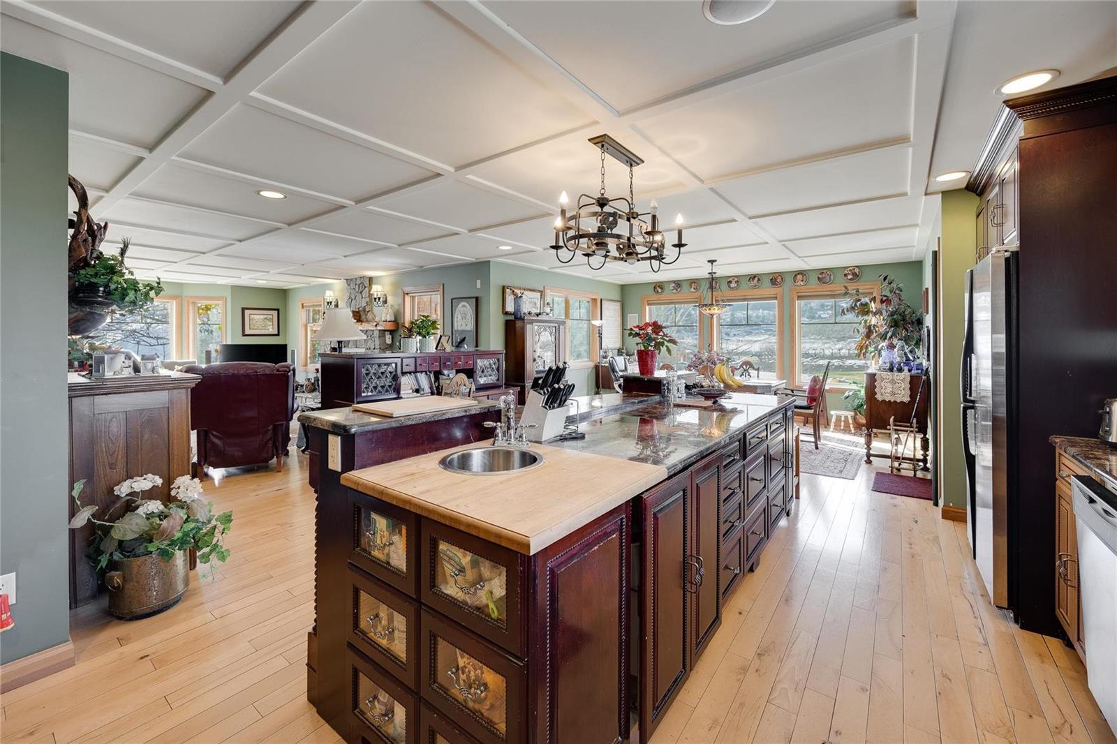 Listing 10246768 - Large Photo # 25