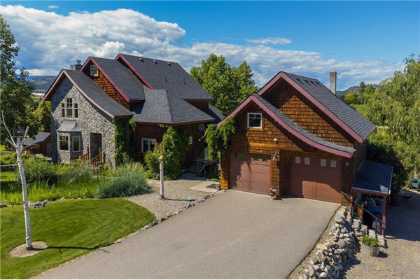 579 Rifle Road,, Kelowna