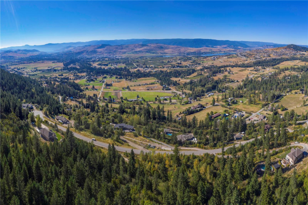 5425 Kingsview Road,, Vernon