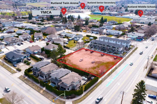 120-122 Hartman Road,, Kelowna