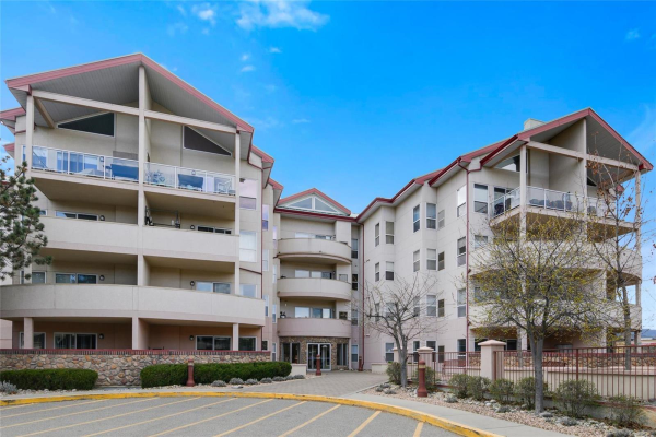 #204 2388 Baron Road,, Kelowna