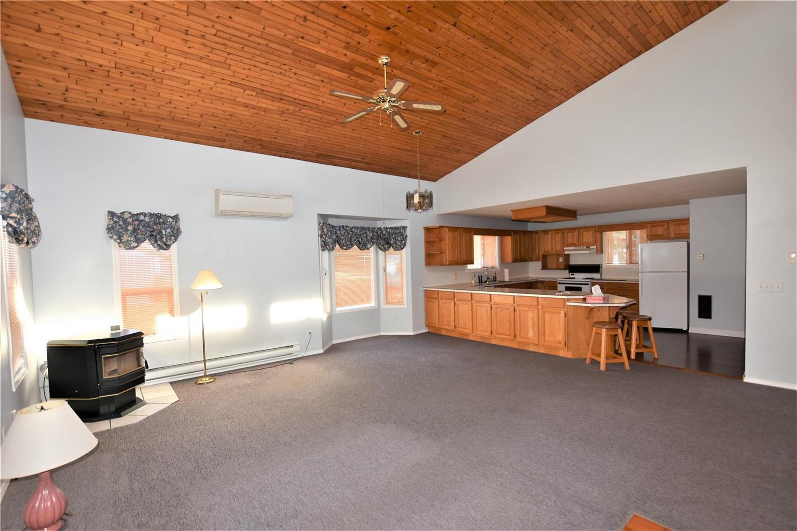 Listing 10250258 - Large Photo # 5