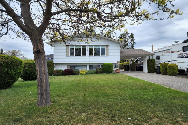 850 Kinnear Court,, Kelowna