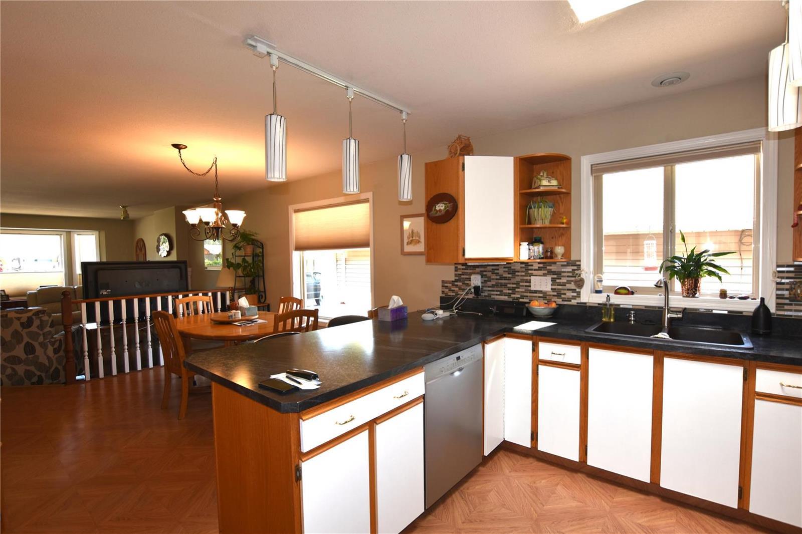 Listing 10250463 - Large Photo # 13
