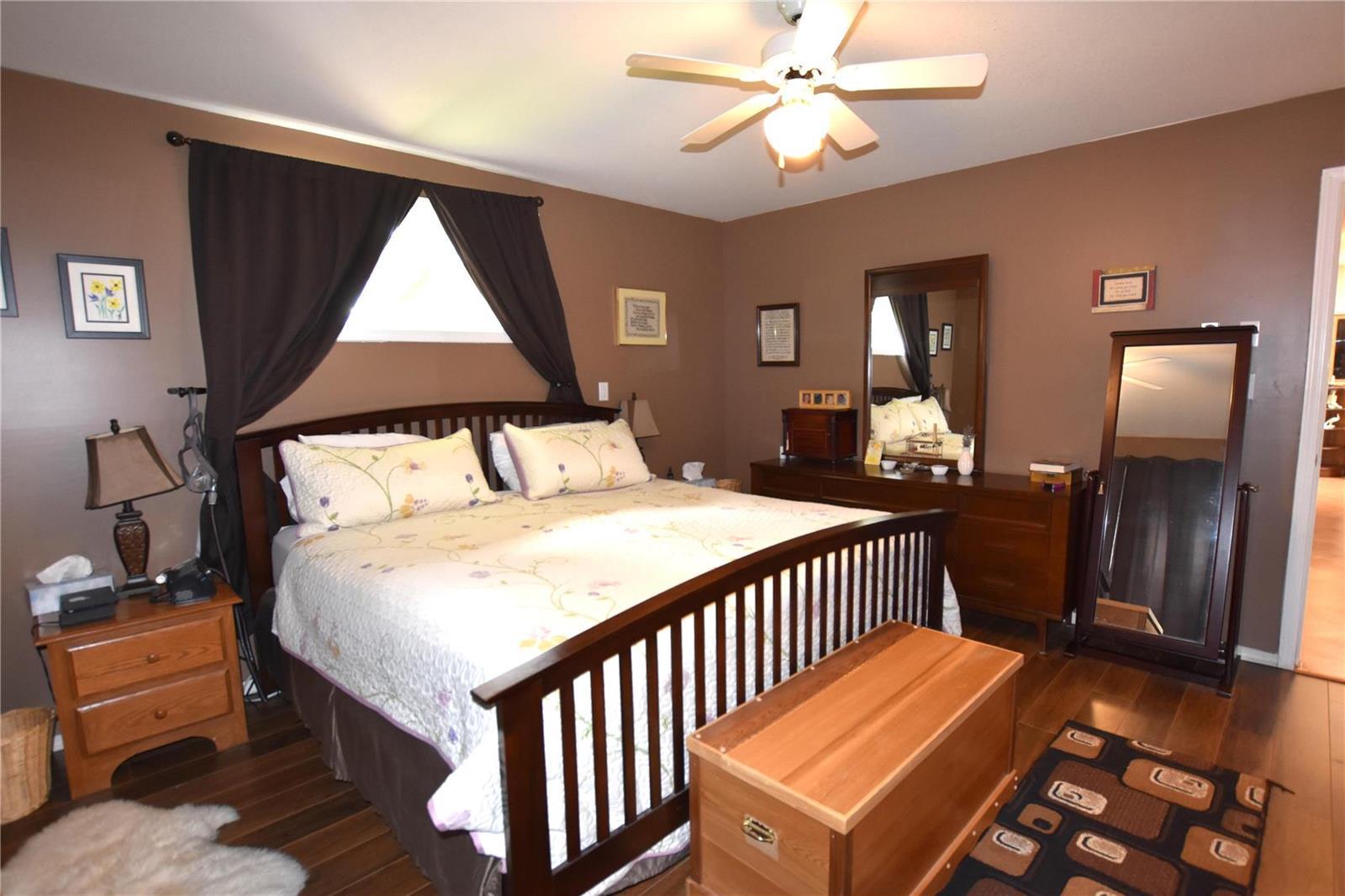 Listing 10250463 - Large Photo # 17