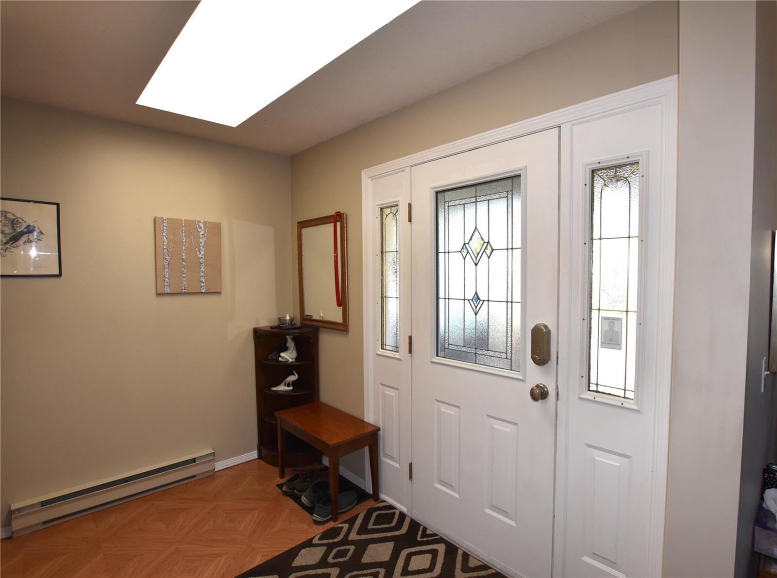 Listing 10250463 - Large Photo # 4