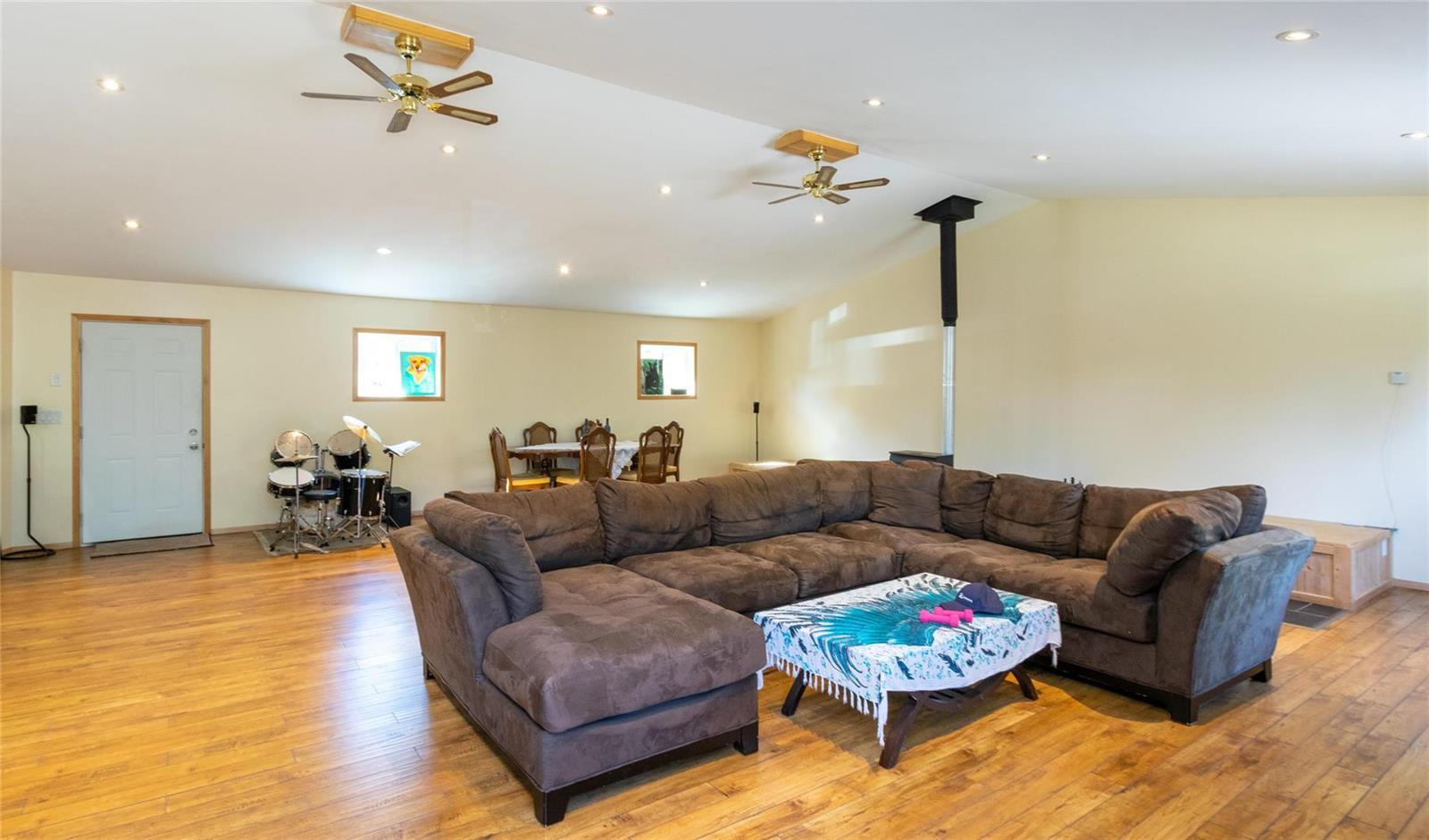 Listing 10250524 - Large Photo # 20