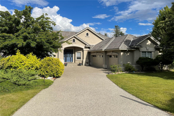 2069 Capistrano Drive,, Kelowna