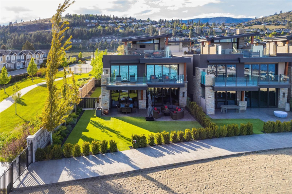 #1 3745 West Bay Road,, West Kelowna