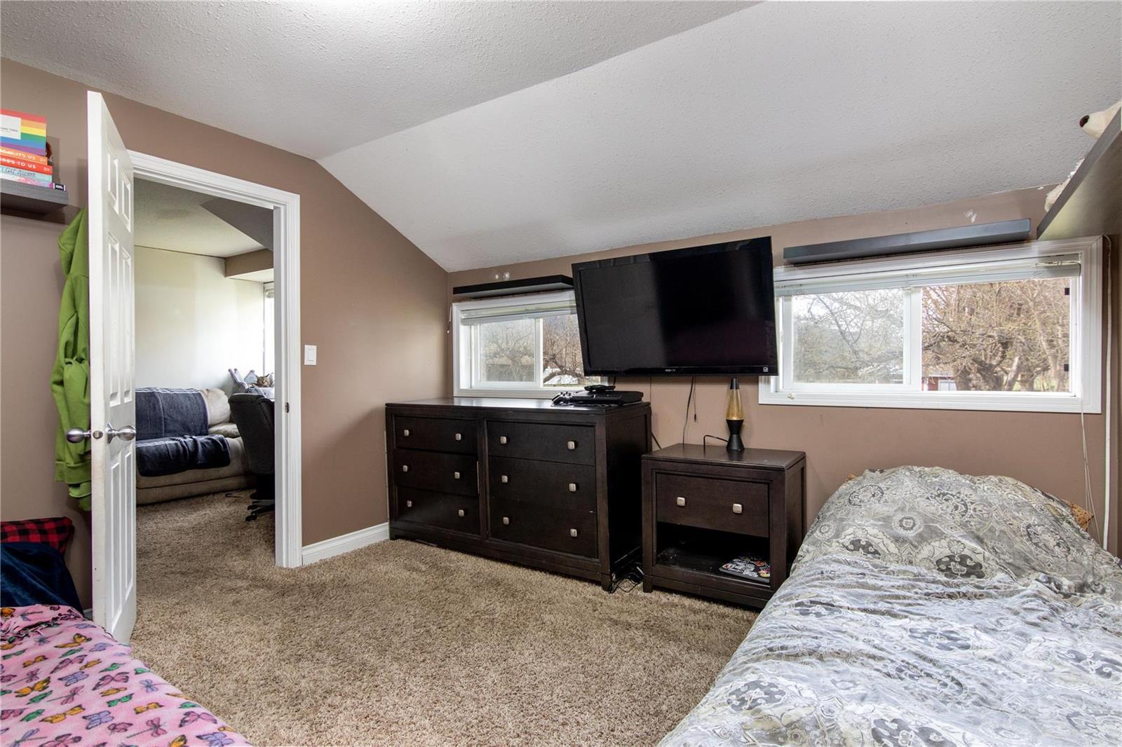 Listing 10251321 - Large Photo # 13