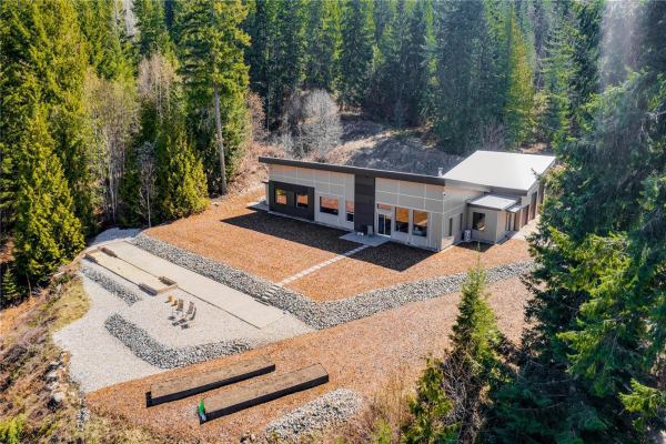 6250 60 Avenue, NE, Salmon Arm