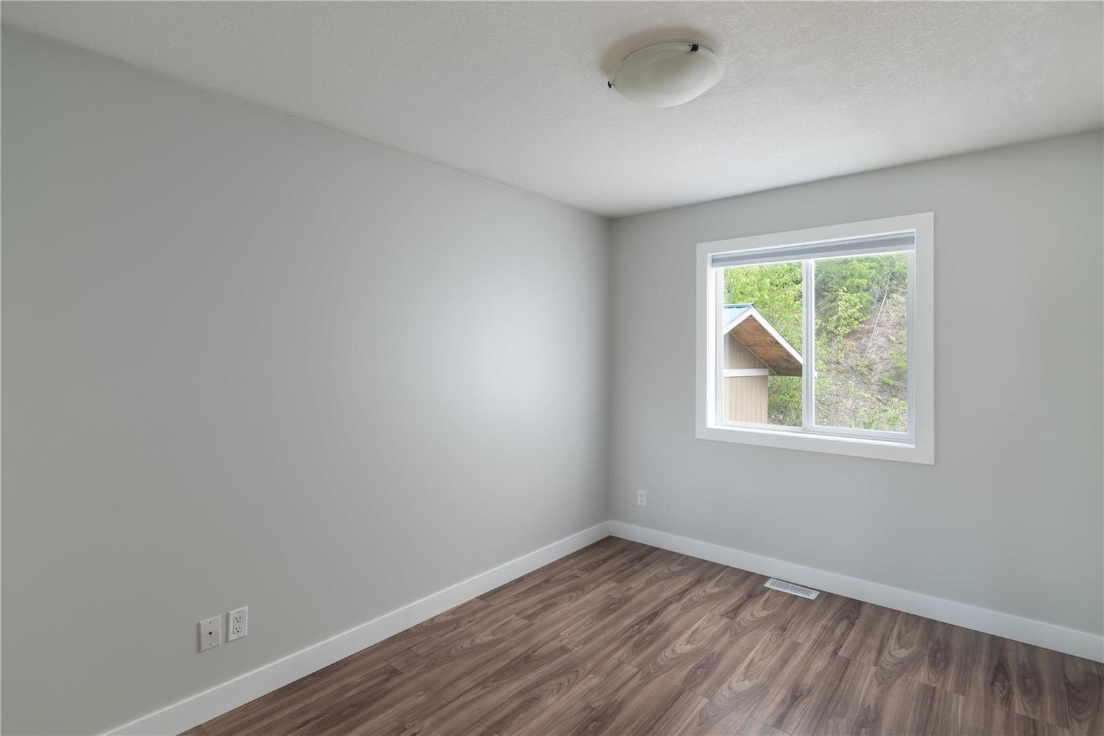 Listing 10251933 - Large Photo # 30
