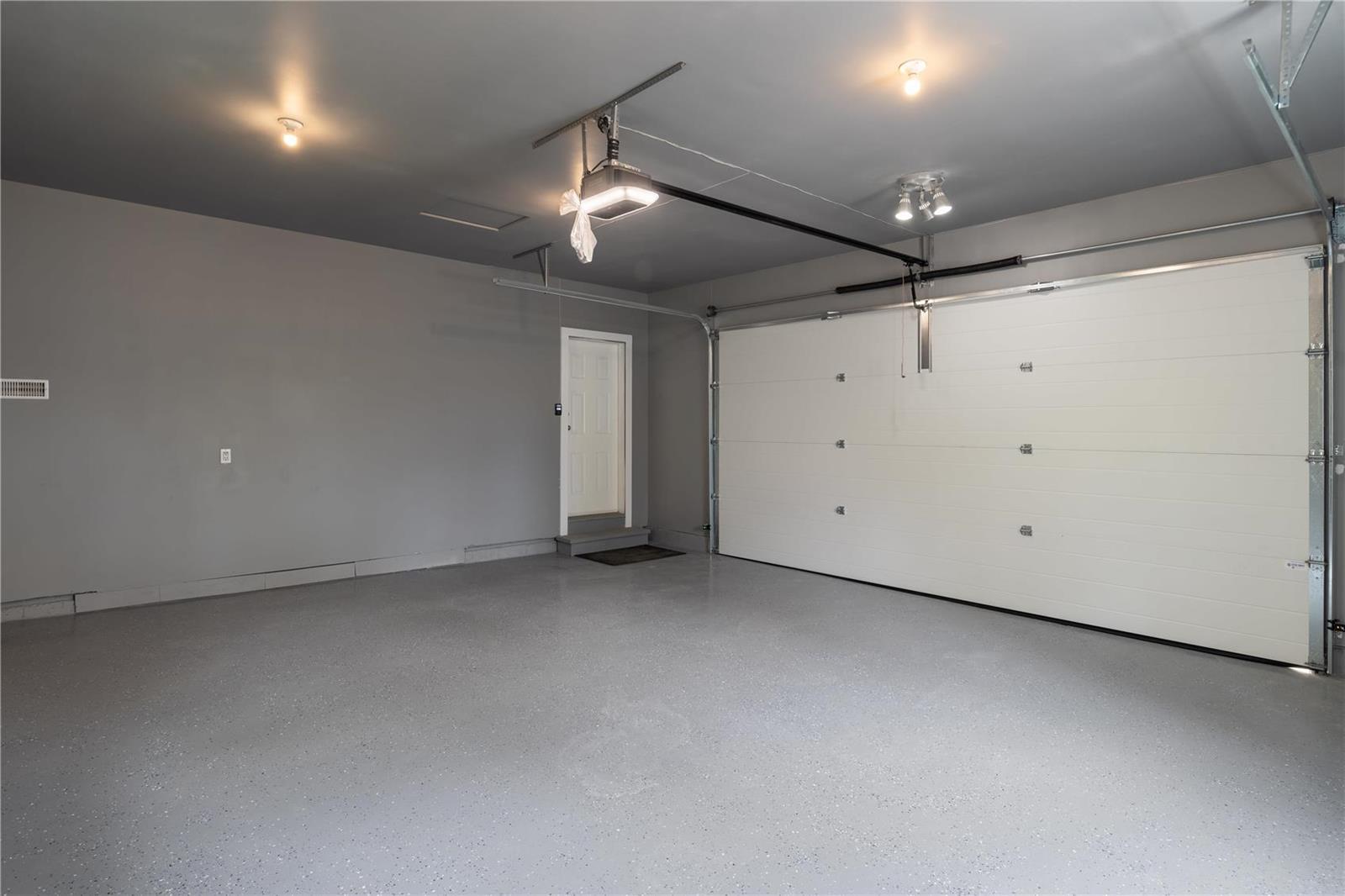 Listing 10251933 - Large Photo # 14