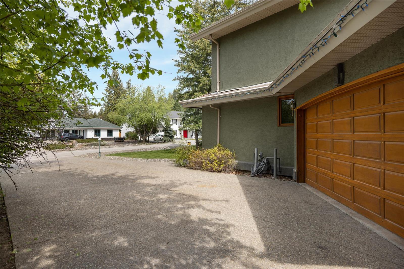 Listing 10252001 - Large Photo # 3