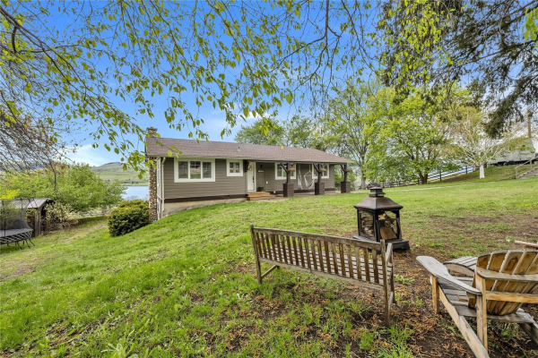7654 Baker Hogg Road,, Vernon