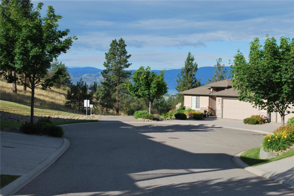 #36 3512 Ridge Boulevard,, West Kelowna