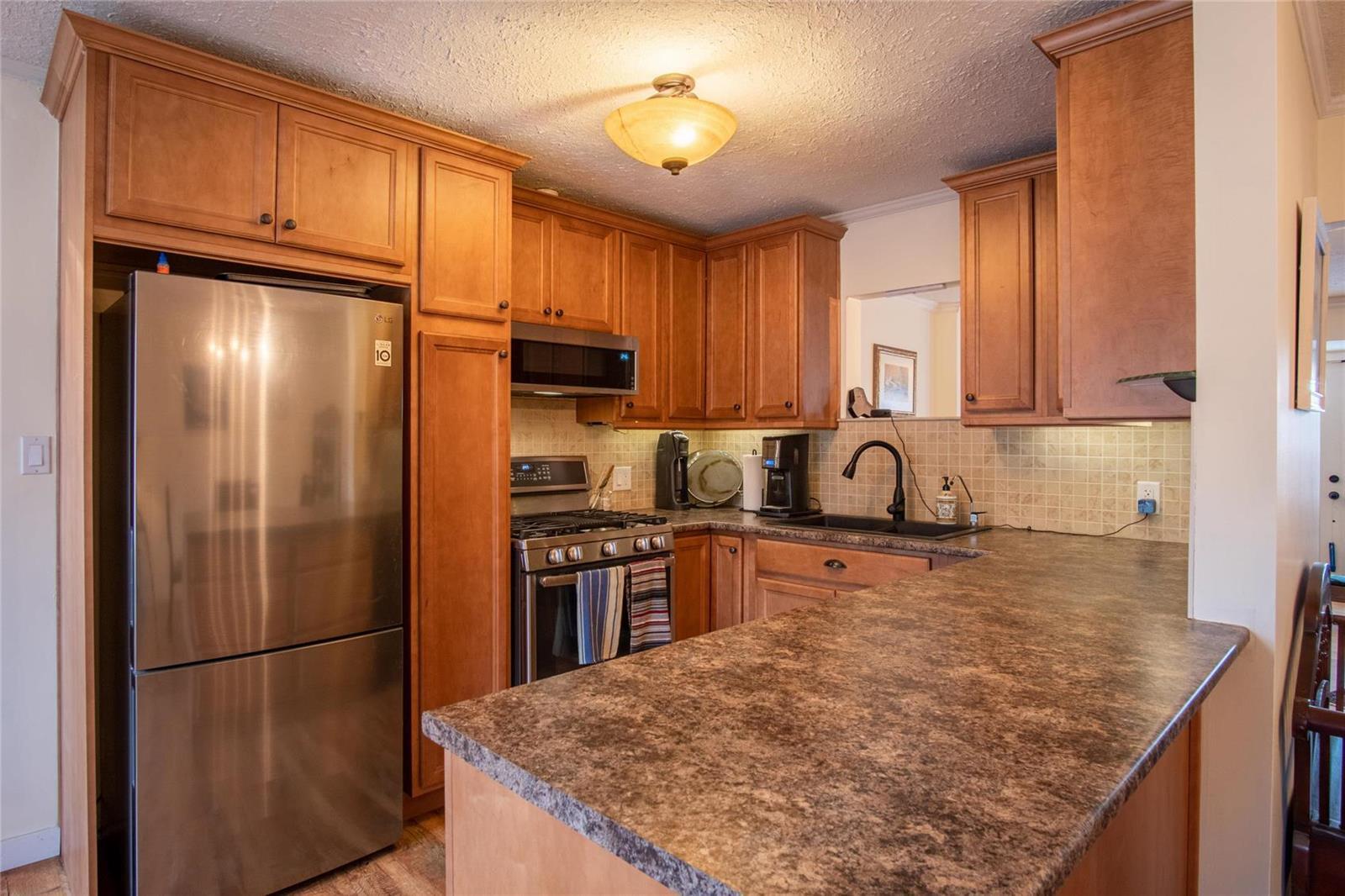 Listing 10252492 - Large Photo # 10