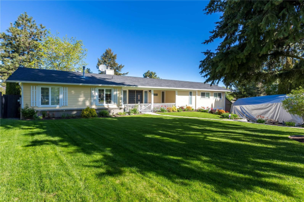 1530 Oakridge Road,, Kelowna