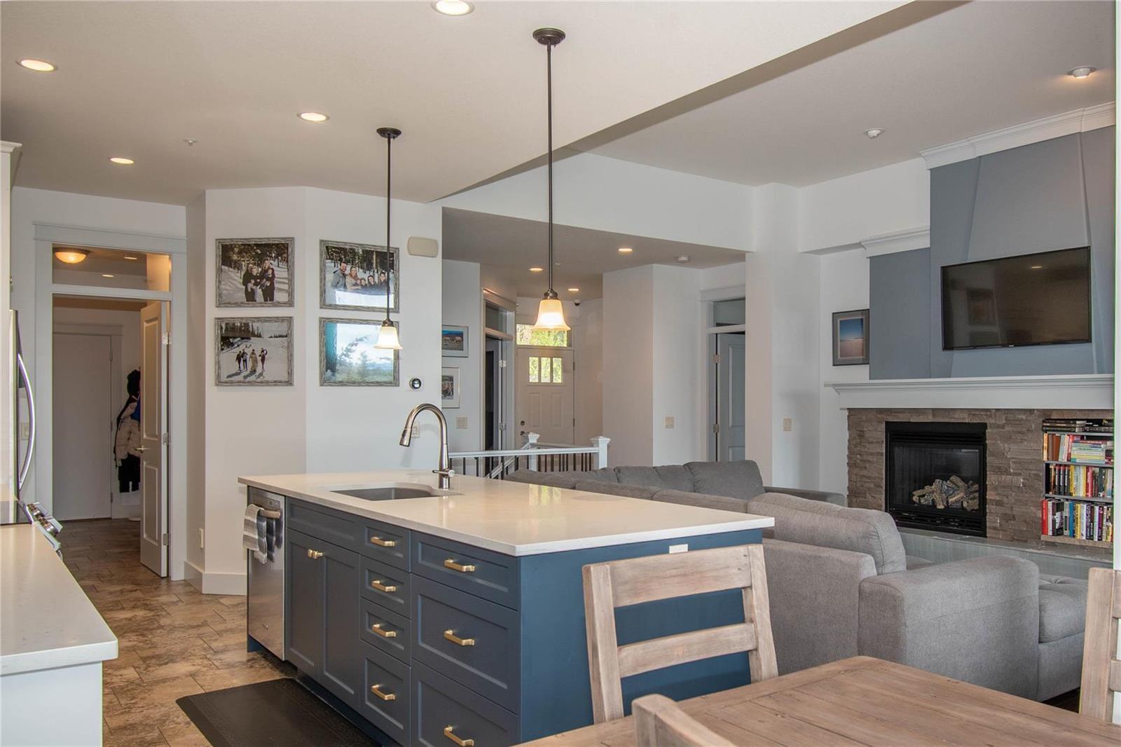Listing 10252833 - Large Photo # 10