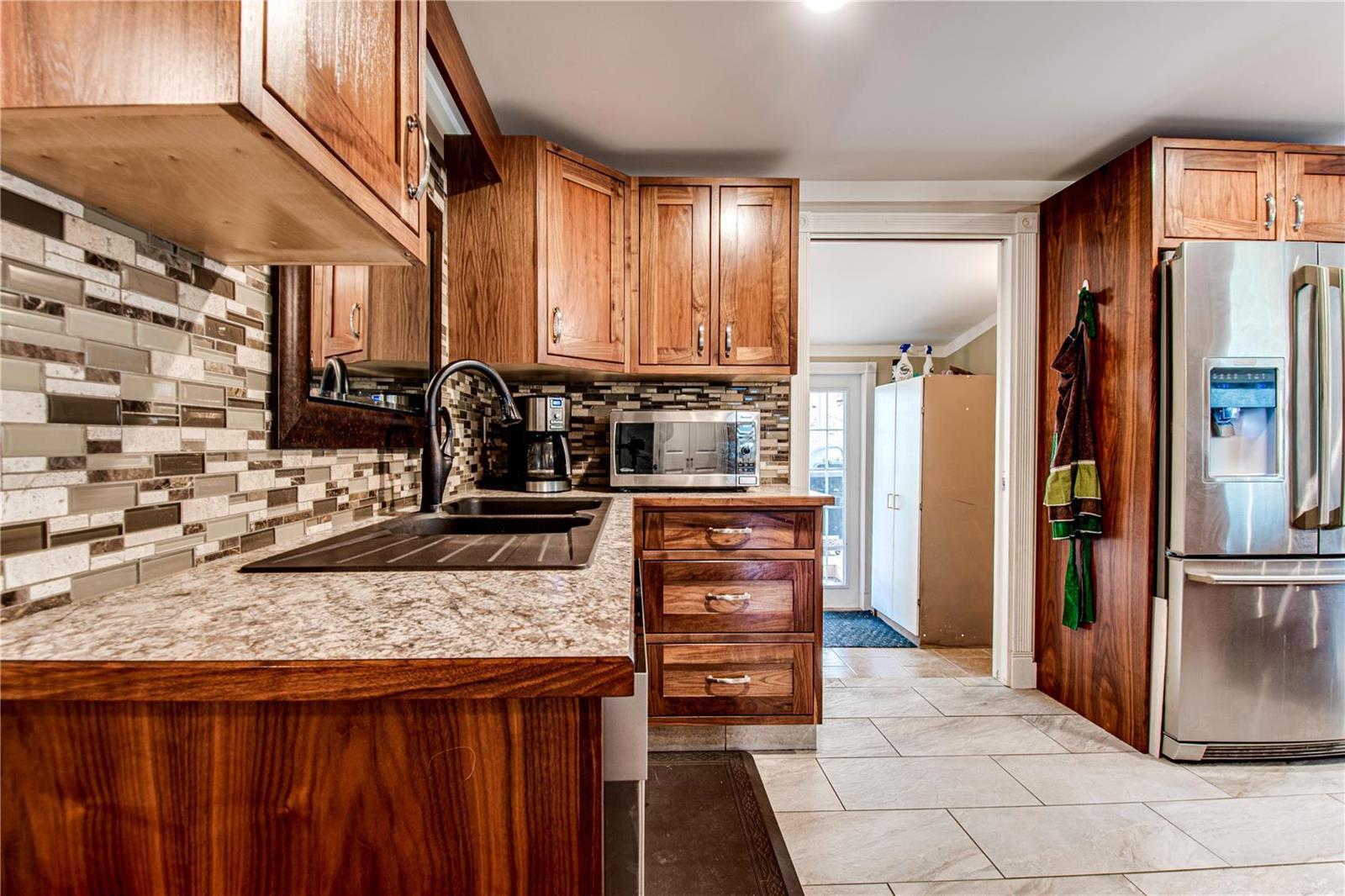 Listing 10253342 - Large Photo # 6