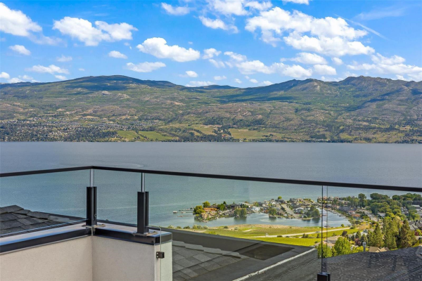 1494 Pinot Noir Drive,, West Kelowna