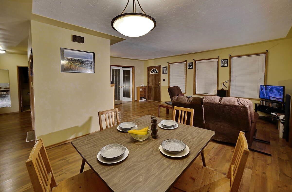 Listing 10254877 - Large Photo # 6