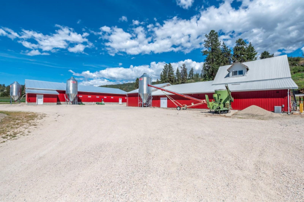 5631 Rittich Road,, Kelowna