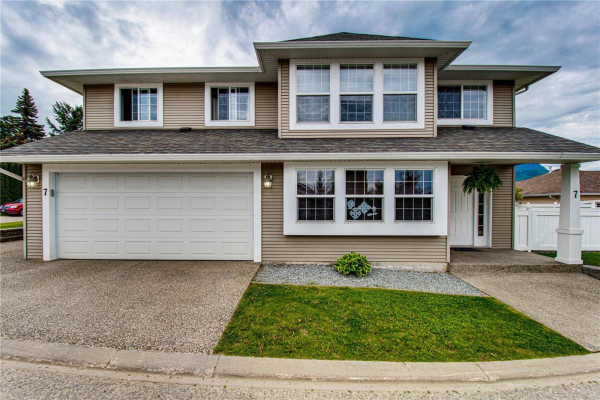 #7 801 20 Street, NE, Salmon Arm