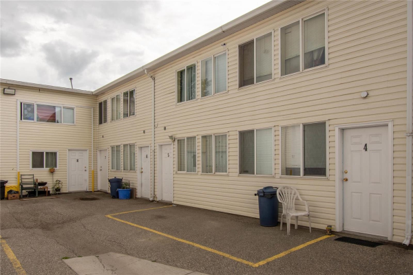 #6 2308 50 Avenue,, Vernon